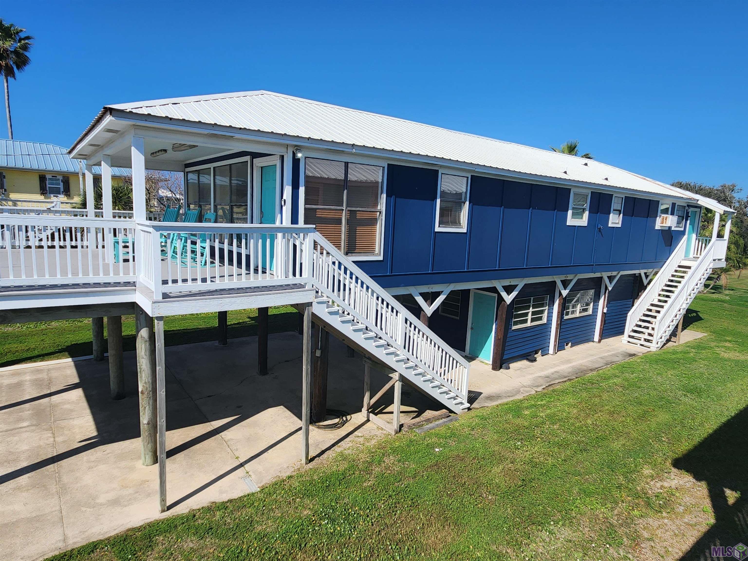 3483 Highway 1 Grand Isle, LA 70358 - Photo 3 of 33