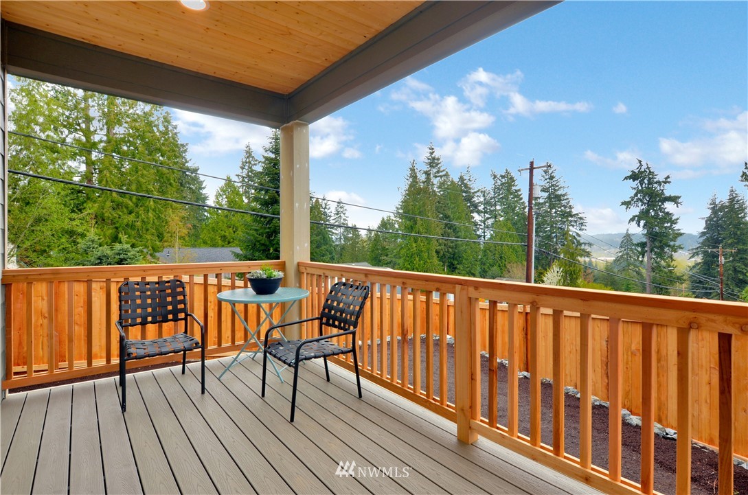 21611 2nd Court Southeast Bothell, WA 98021 - Photo 7 of 12