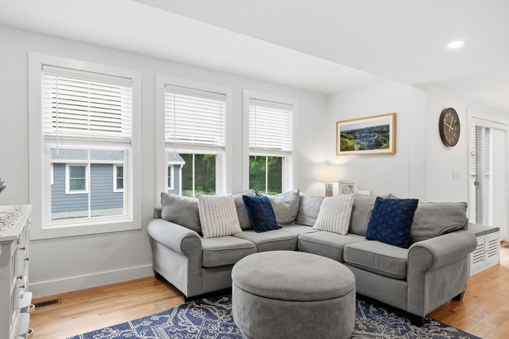 42 Messinger Street, Unit 42 Canton, MA 02021 - Photo 14 of 42