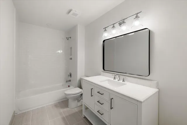 $714,000 | 1500 Eagle Landing Boulevard, Hanahan, SC 29410