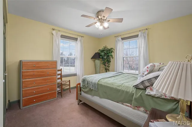 $415,000 | 28417 Meadowbrook Estates, Warrenton, MO 63383