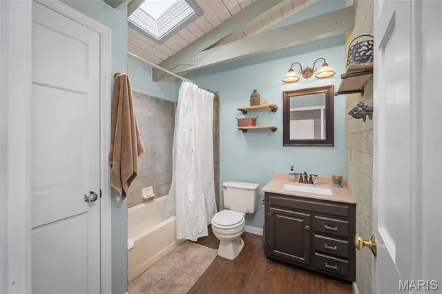 $415,000 | 28417 Meadowbrook Estates, Warrenton, MO 63383