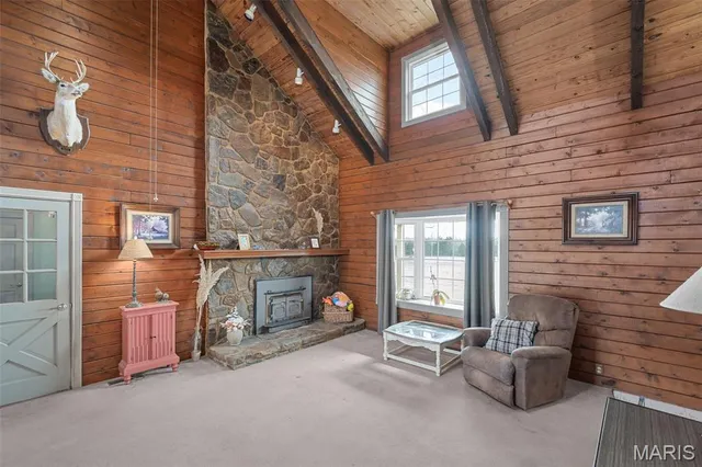 $415,000 | 28417 Meadowbrook Estates, Warrenton, MO 63383