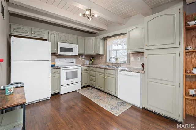 $415,000 | 28417 Meadowbrook Estates, Warrenton, MO 63383