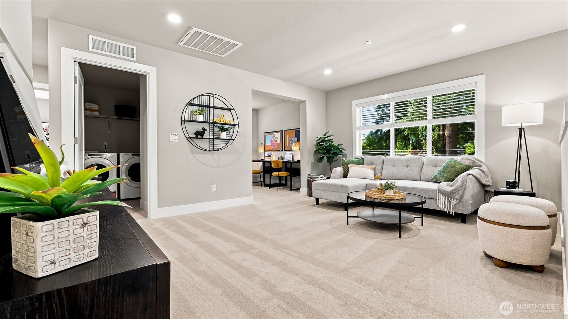 9208 Northeast 186th Place Bothell, WA 98011 - Photo 9 of 20 Gallery Image 9