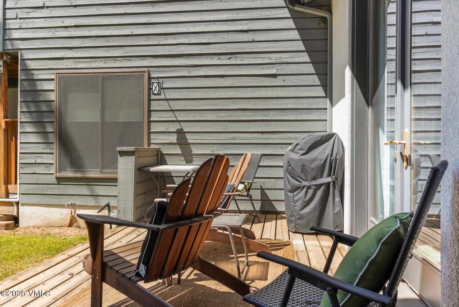 425 Deer Boulevard, Unit B Eagle-Vail, CO 81620 - Photo 25 of 26 a view of a chairs and table in the balcony