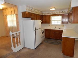 519 Hopkins Road Indianapolis, IN 46229 - Photo 11 of 27 Gallery Image 11