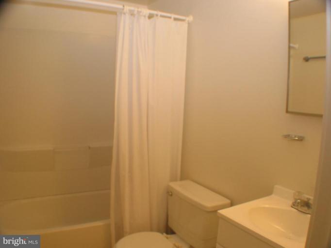 10738 Lester Street Silver Spring, MD 20902 - Photo 12 of 13 Bath #1