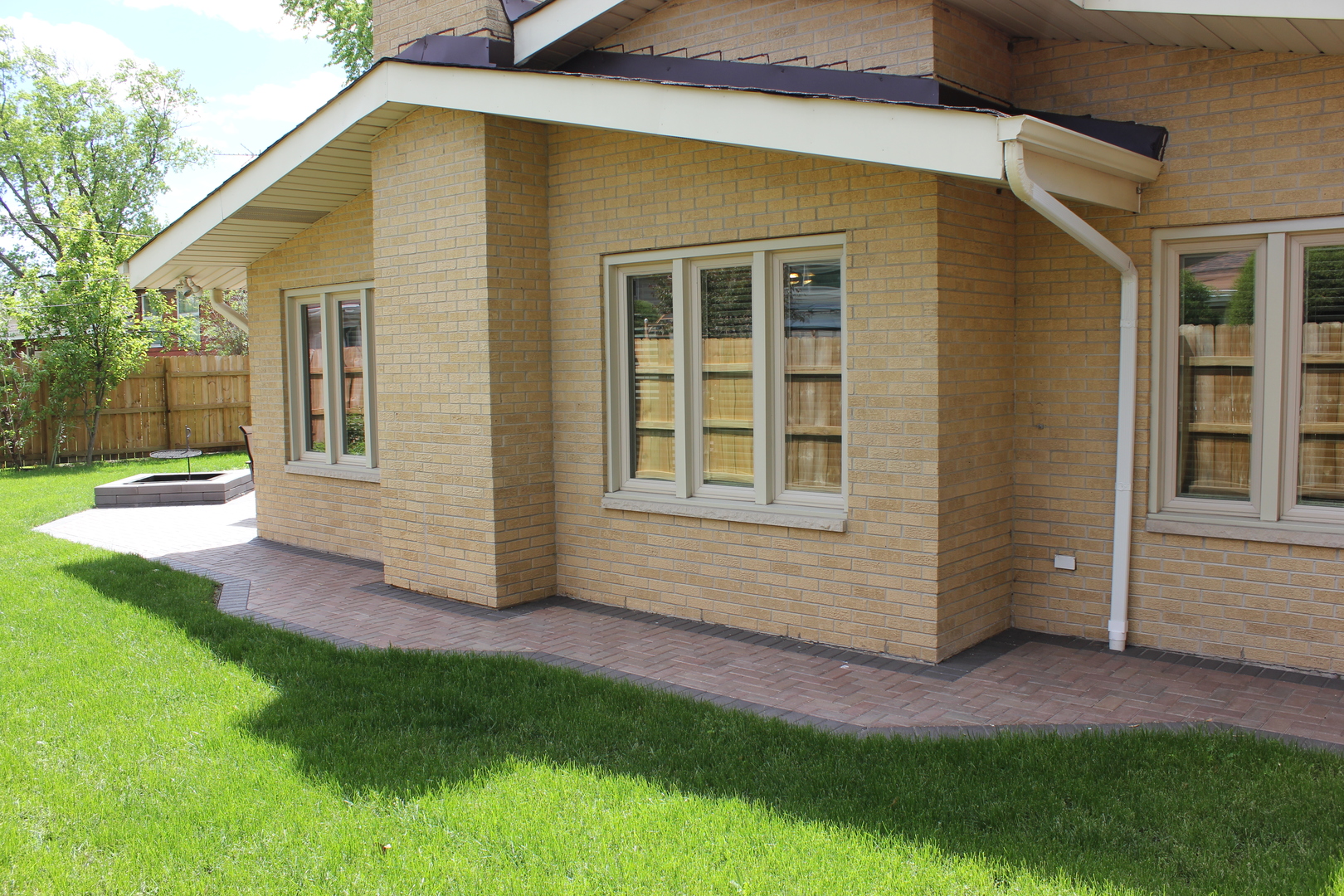 5639 Manor Lane Chicago, IL 60631 - Photo 7 of 43
