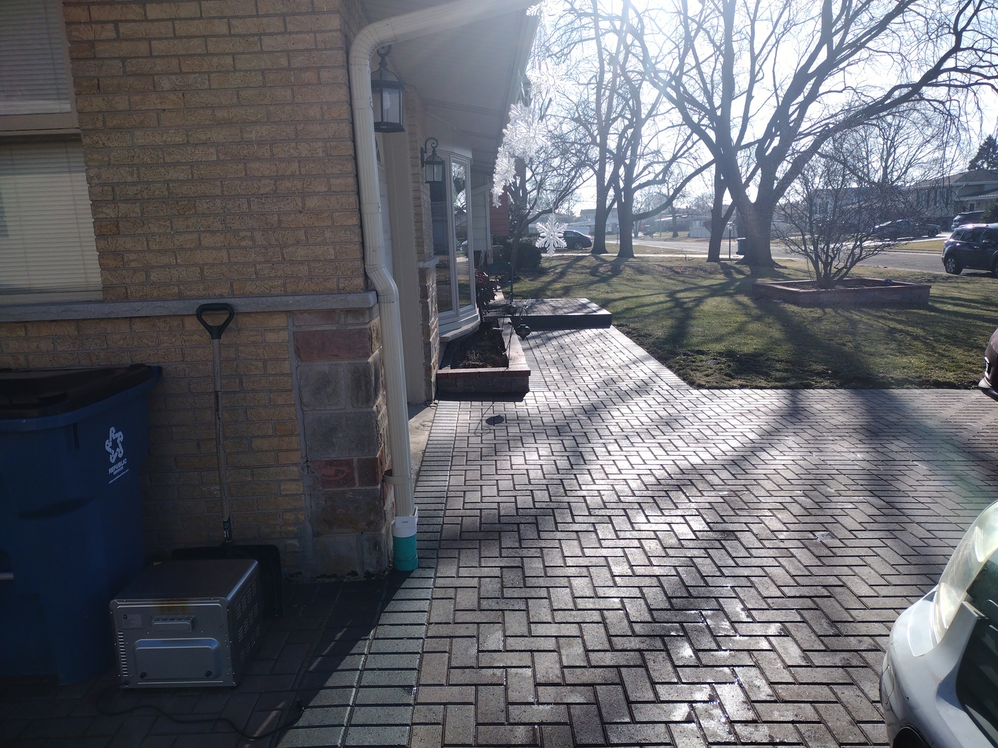 5639 Manor Lane Chicago, IL 60631 - Photo 9 of 29 a view of a patio with a yard