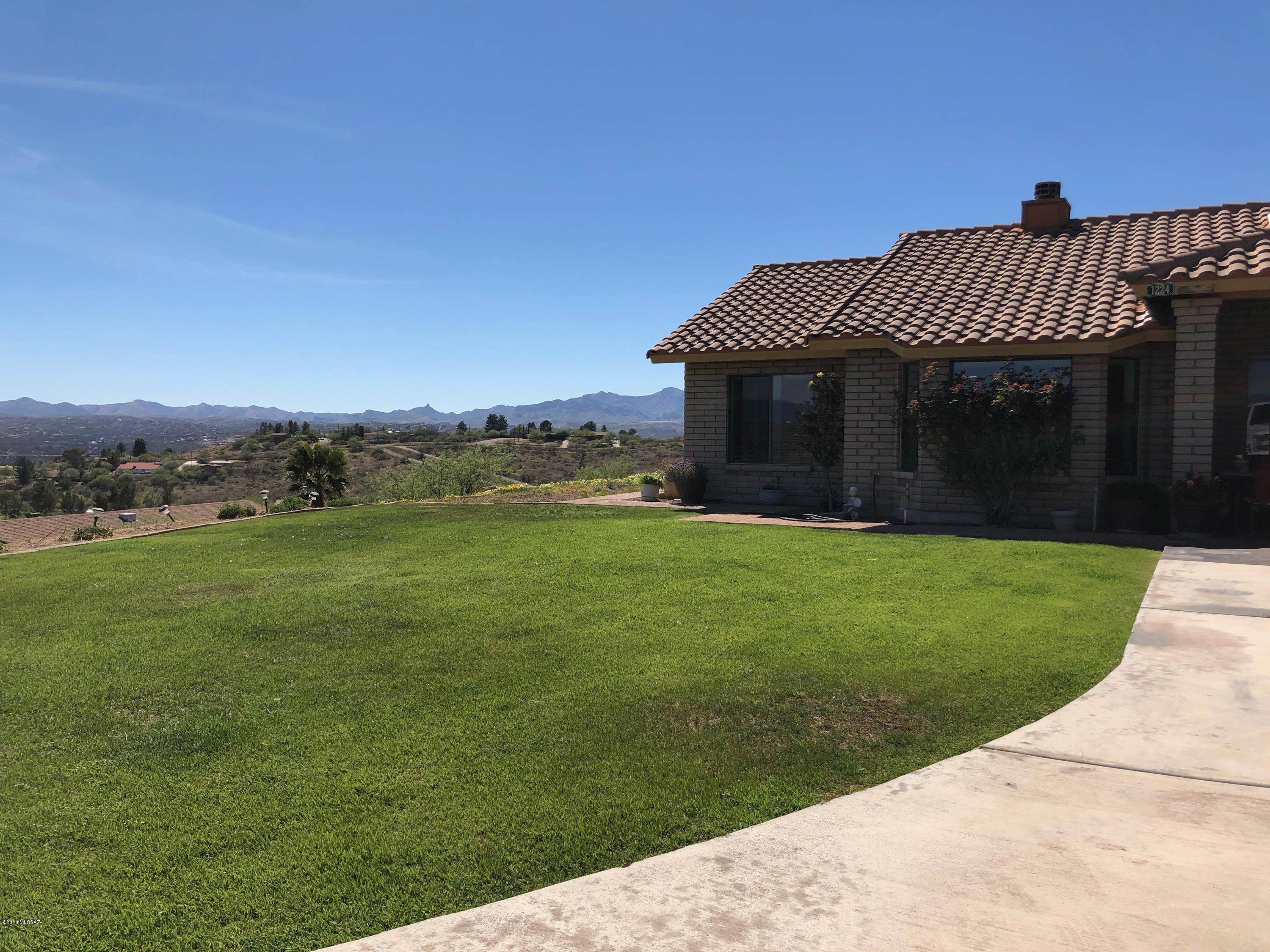 1224 Avenida Gloriosa Rio Rico, AZ 85648 - Photo 4 of 50