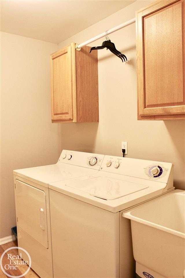 45763 Heather Ridge Drive Macomb, MI 48044 - Photo 23 of 28 31361739-22.JPG