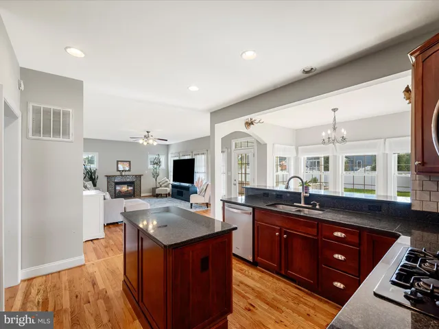 $669,900 | 226 Taggart Drive, Winchester, VA 22602