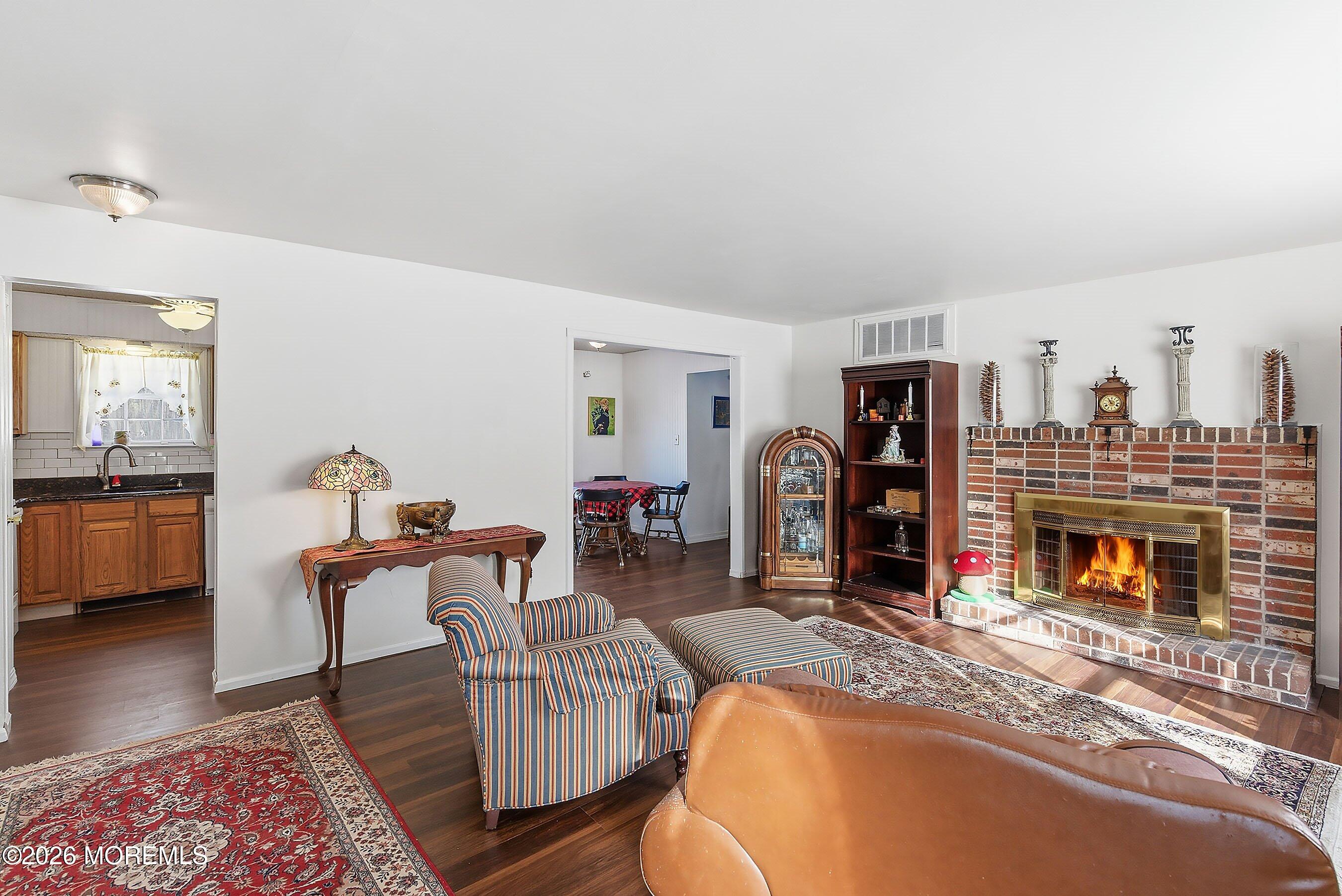 844 Miller Avenue Jackson, NJ 08527 - Photo 18 of 44 08-Living 1A