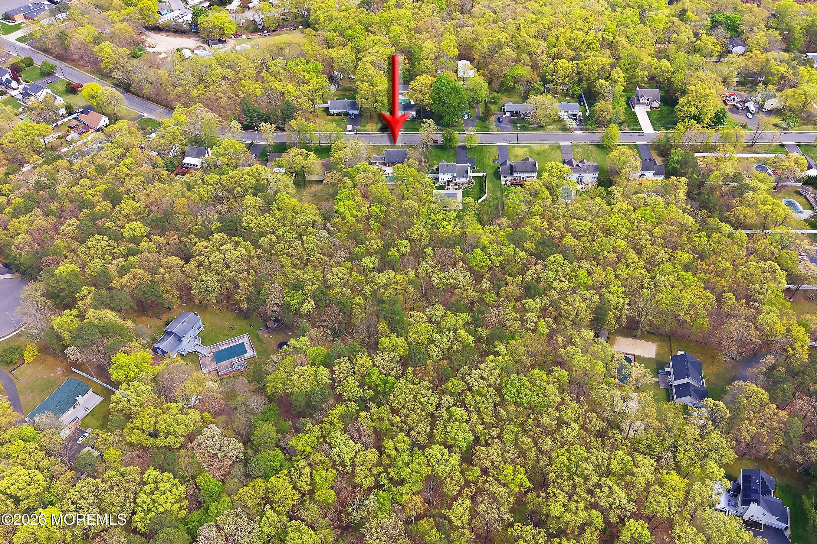 844 Miller Avenue Jackson, NJ 08527 - Photo 47 of 48 46-Rear 2 with arrow