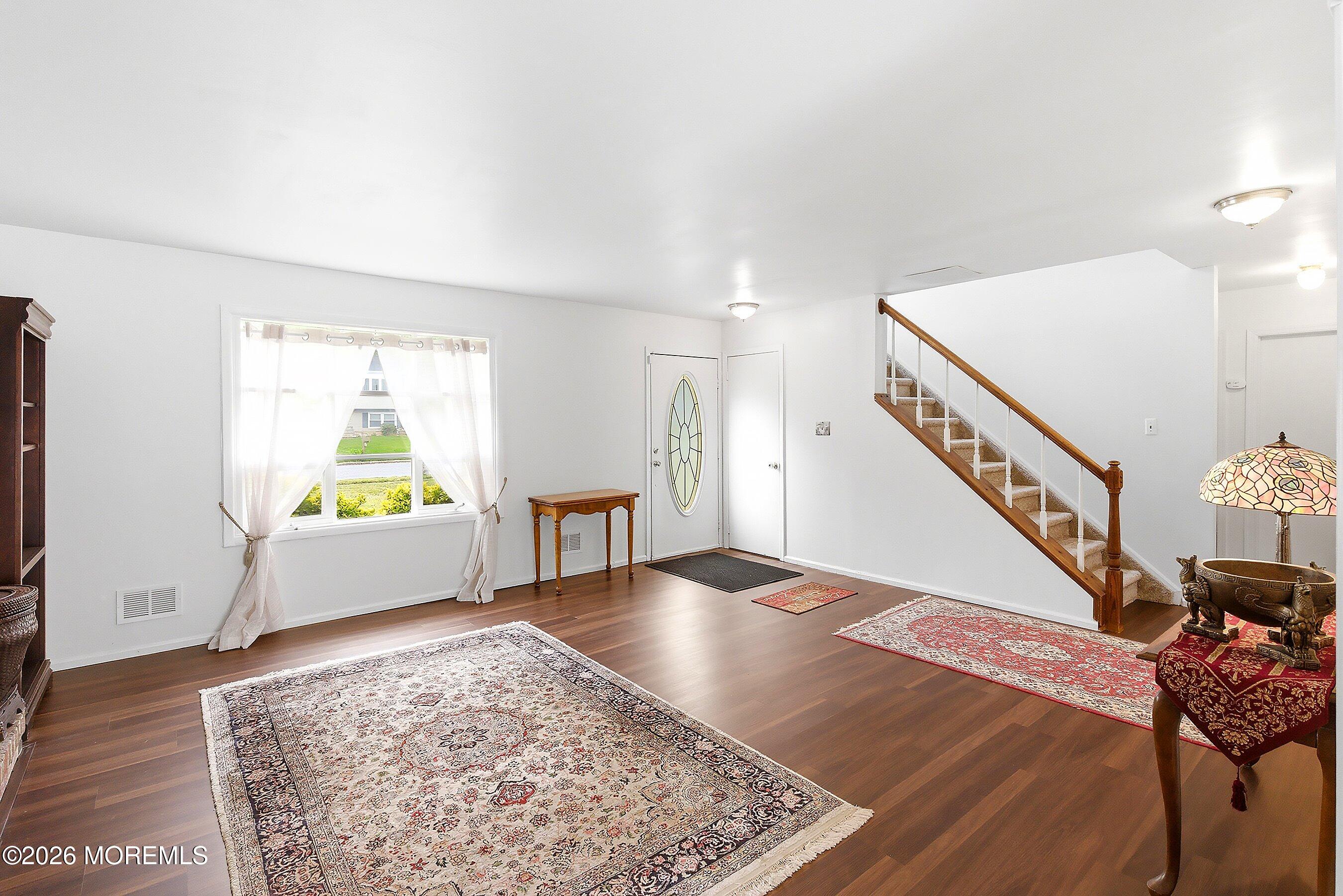 844 Miller Avenue Jackson, NJ 08527 - Photo 8 of 48 12-Living 1B