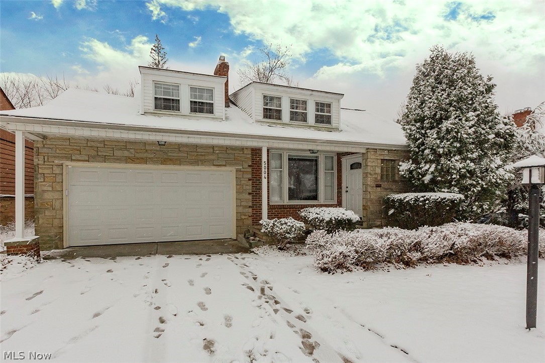 5004 Farnhurst Road Cleveland, OH 44124 - Photo 1 of 35
