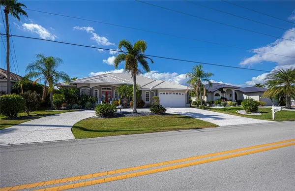 $825,000 | 3529 Whippoorwill Boulevard, Punta Gorda, FL 33950