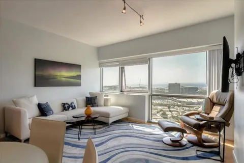 $3,400 | 1 Mandalay Place, Unit 805, South San Francisco, CA 94080