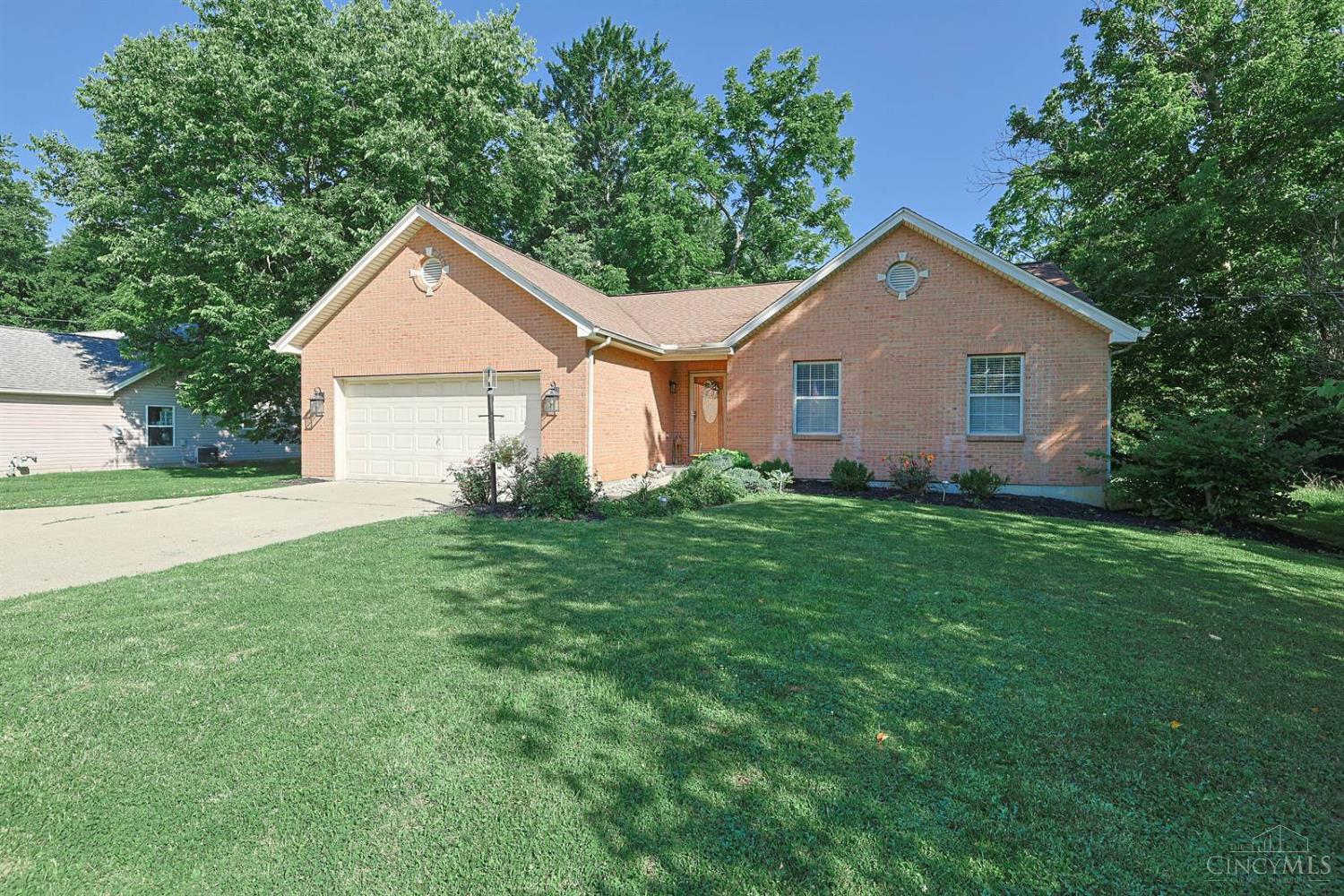 4551 Tealtown Road Batavia, OH 45103 - Photo 2 of 41