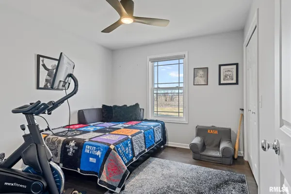 $379,900 | 15 Trussell Road, Jacksonville, IL 62650