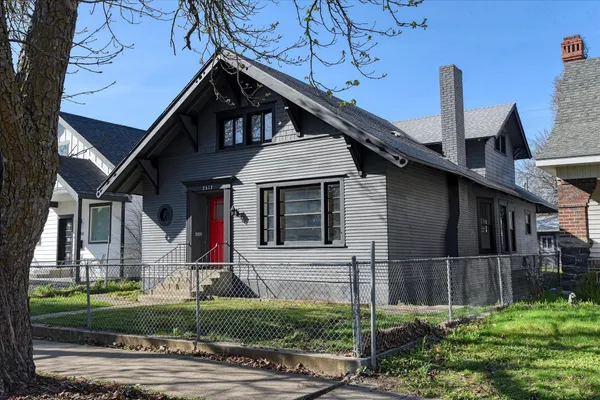 $300,000 | 2612 West Gardner Avenue, Spokane, WA 99201