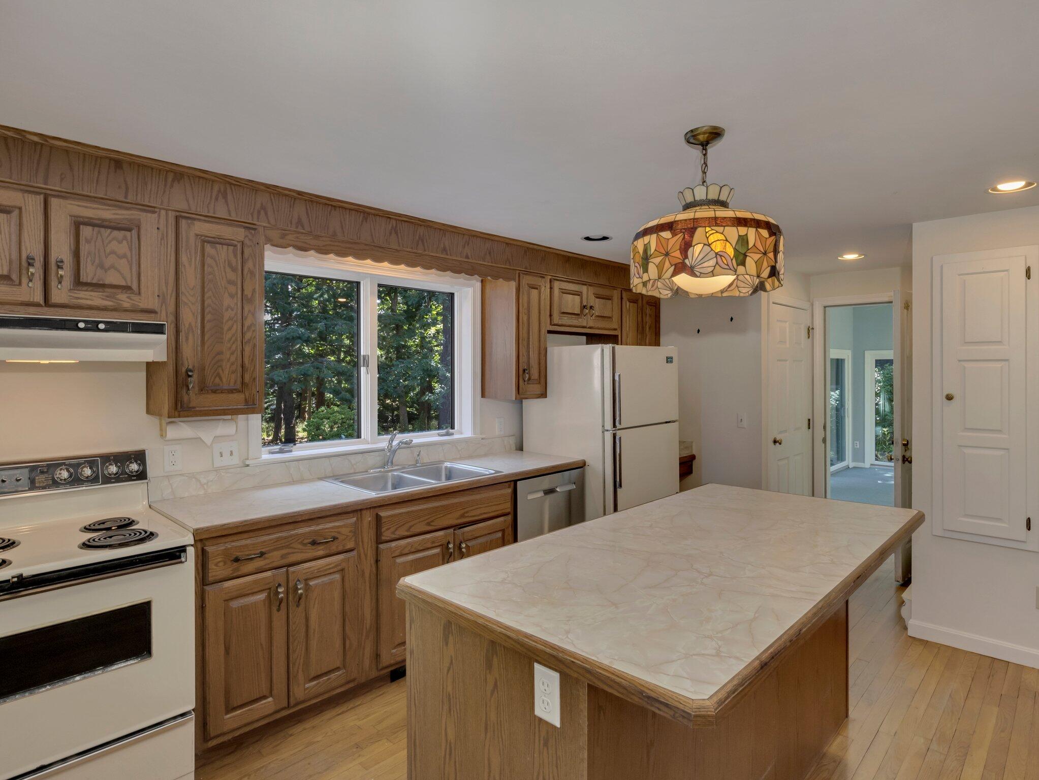 30 Sunset Lane Eastham, MA 02642 - Photo 9 of 49 8-web-or-mls-30-sunset-ln