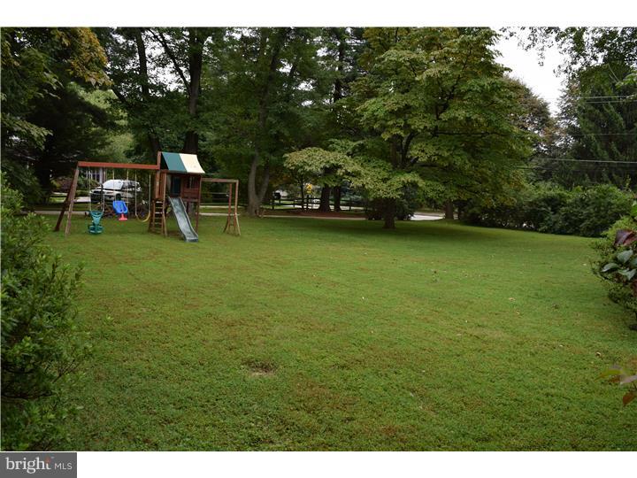 1090 Cedar Grove Road Broomall, PA 19008 - Photo 3 of 20 Back Yard