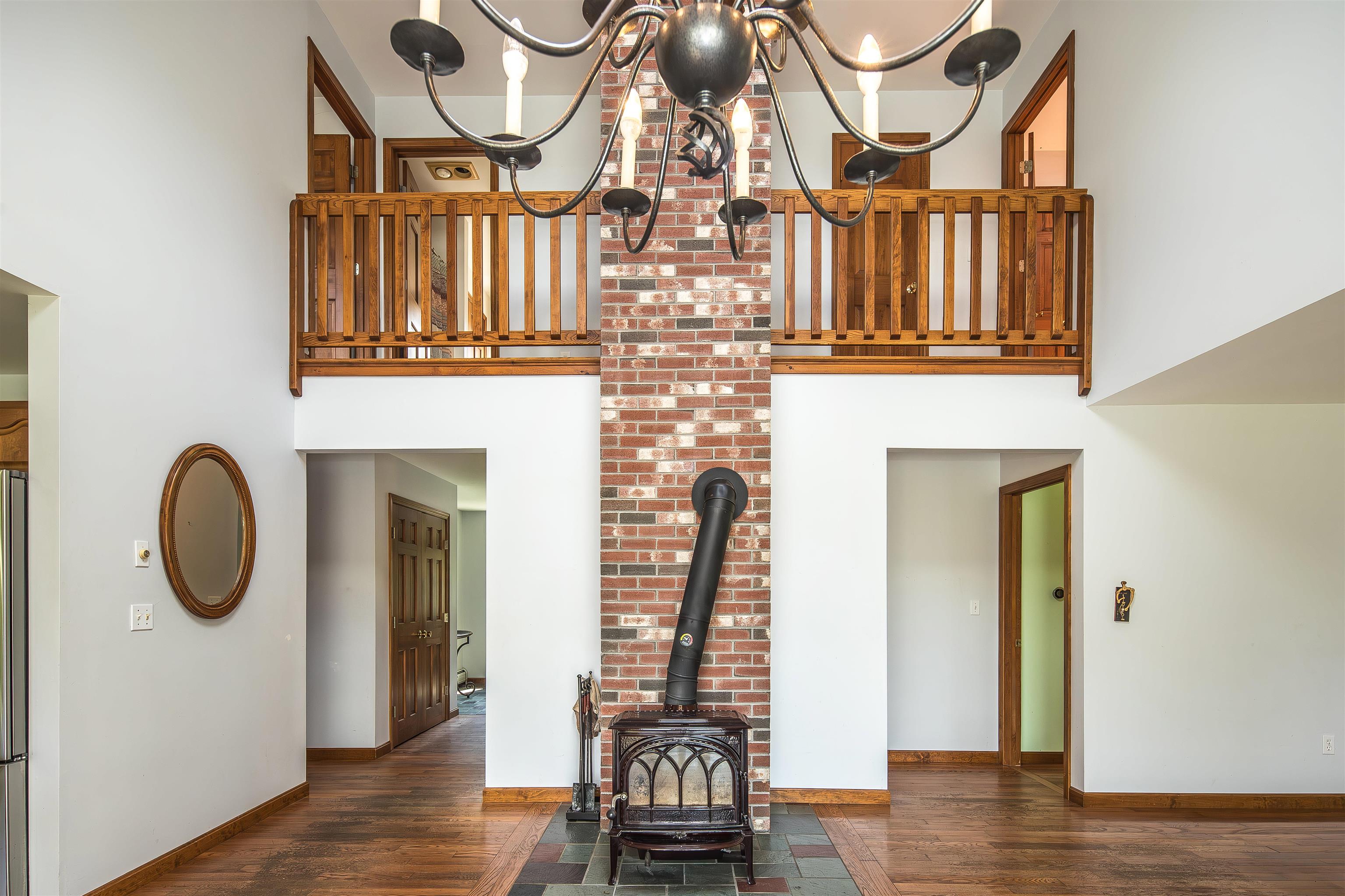 228 Leonard Road Sharon, VT 05068 - Photo 11 of 49