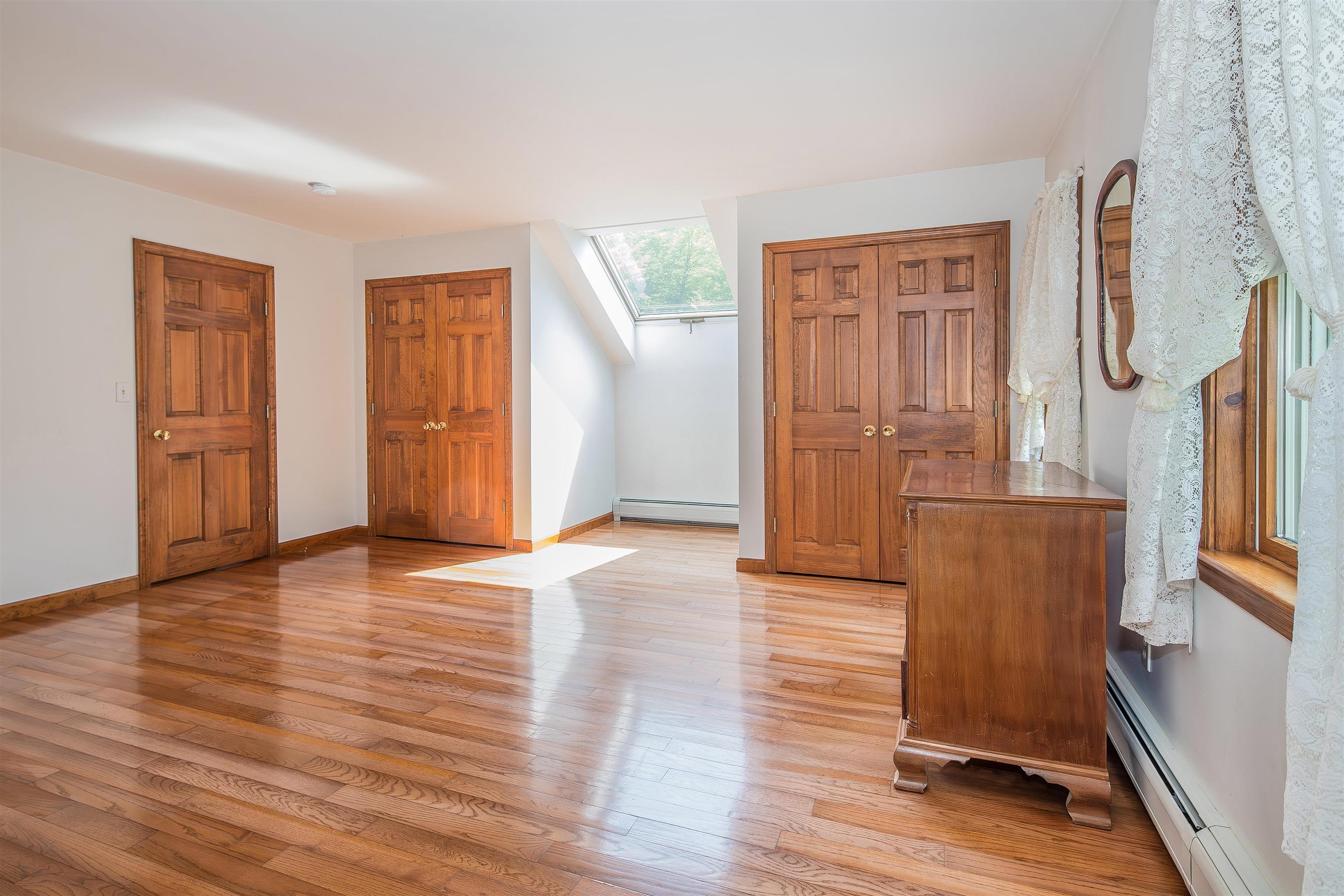 228 Leonard Road Sharon, VT 05068 - Photo 34 of 49