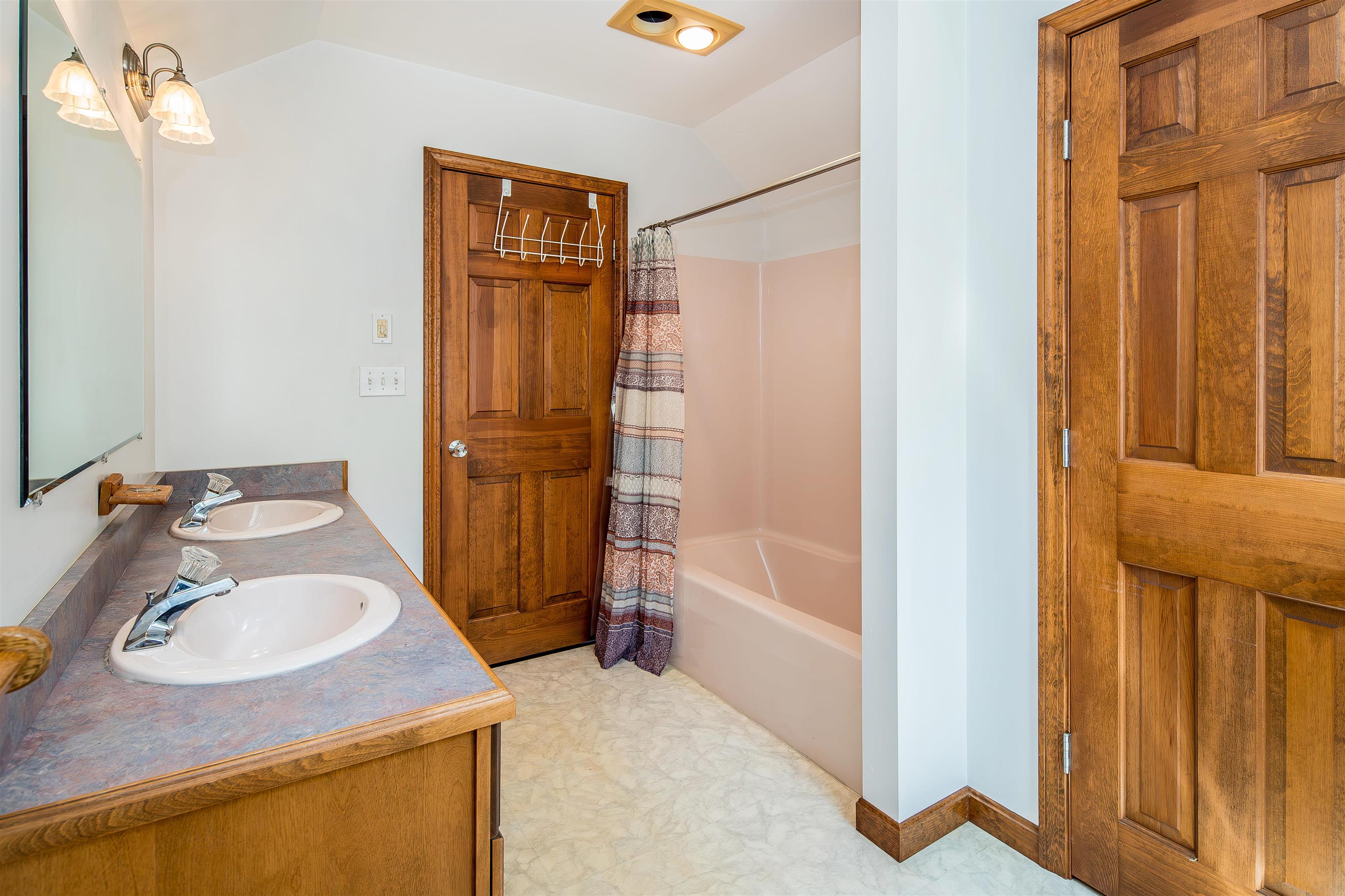 228 Leonard Road Sharon, VT 05068 - Photo 42 of 49