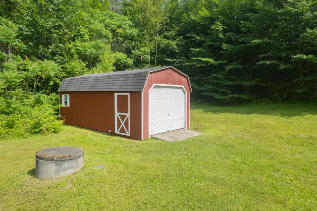 $785,000 | 228 Leonard Road, Sharon, VT 05068