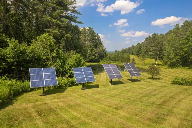 $785,000 | 228 Leonard Road, Sharon, VT 05068