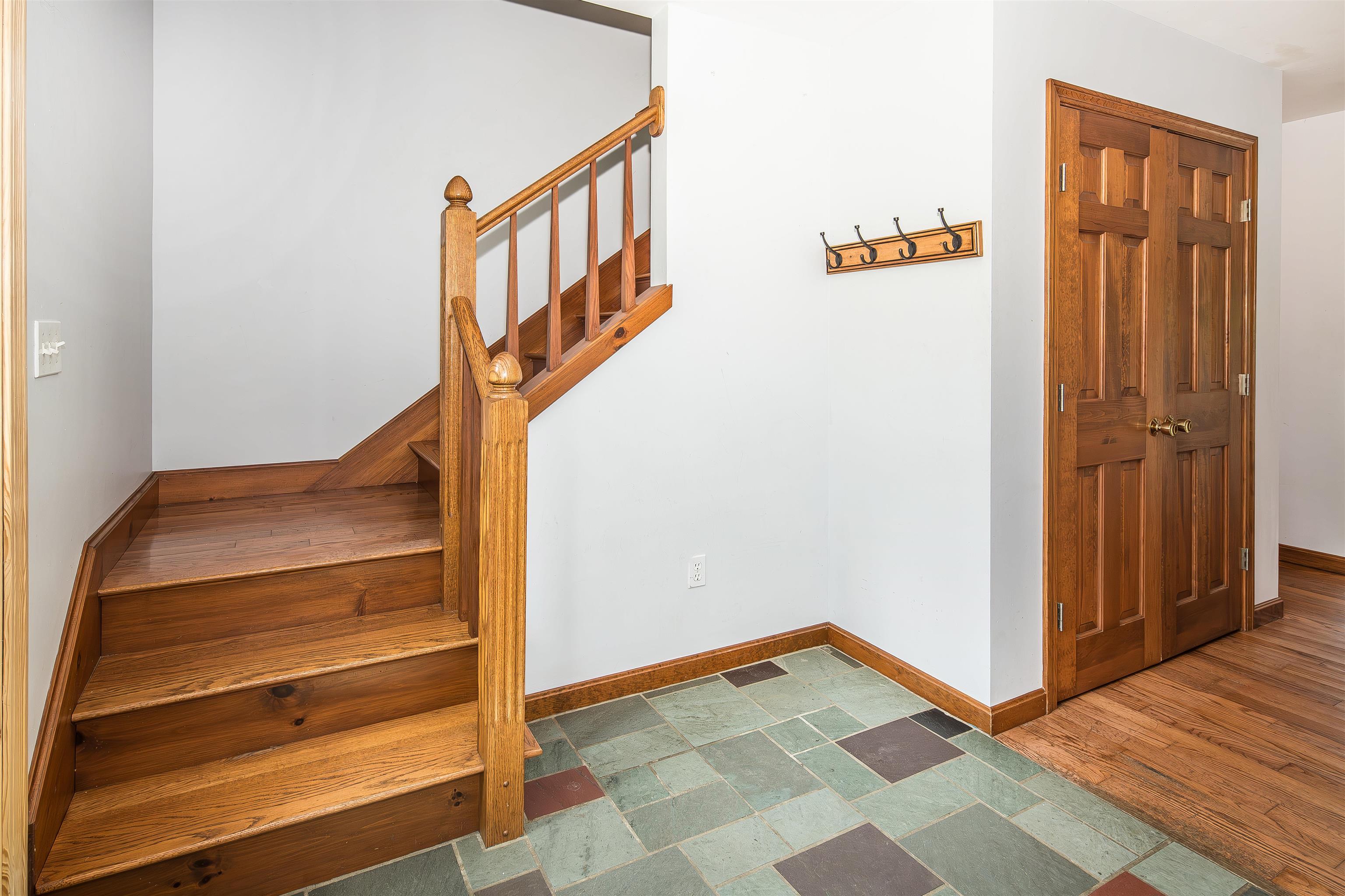 228 Leonard Road Sharon, VT 05068 - Photo 10 of 49