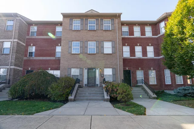 $385,000 | 491 Walnut Street, Lawrenceburg, IN 47025