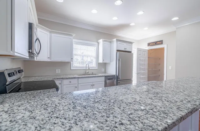 $385,000 | 491 Walnut Street, Lawrenceburg, IN 47025