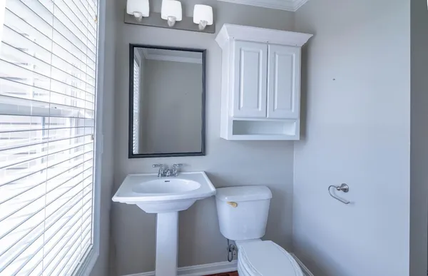 $352,500 | 491 Walnut Street, Lawrenceburg, IN 47025