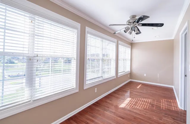 $385,000 | 491 Walnut Street, Lawrenceburg, IN 47025