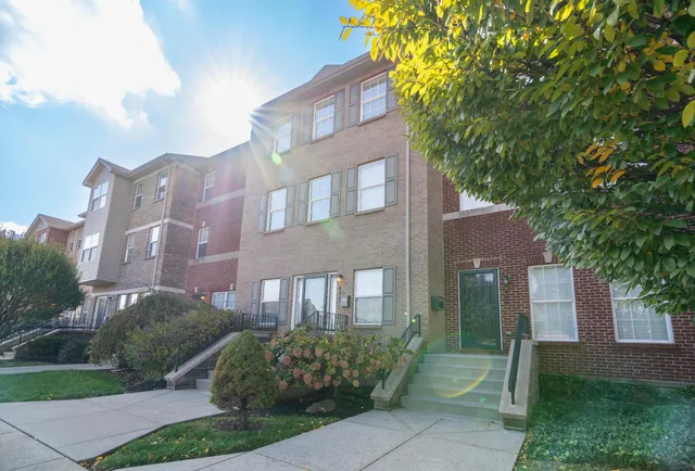 $385,000 | 491 Walnut Street, Lawrenceburg, IN 47025