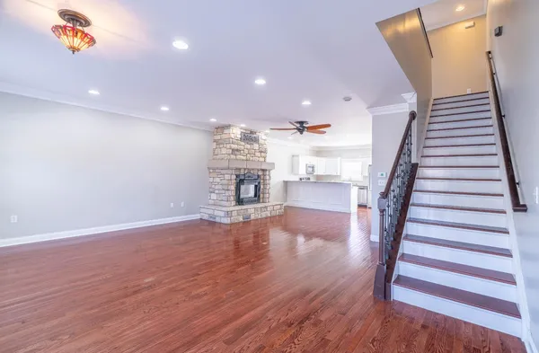 $352,500 | 491 Walnut Street, Lawrenceburg, IN 47025