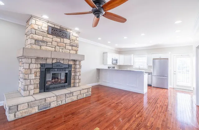 $385,000 | 491 Walnut Street, Lawrenceburg, IN 47025