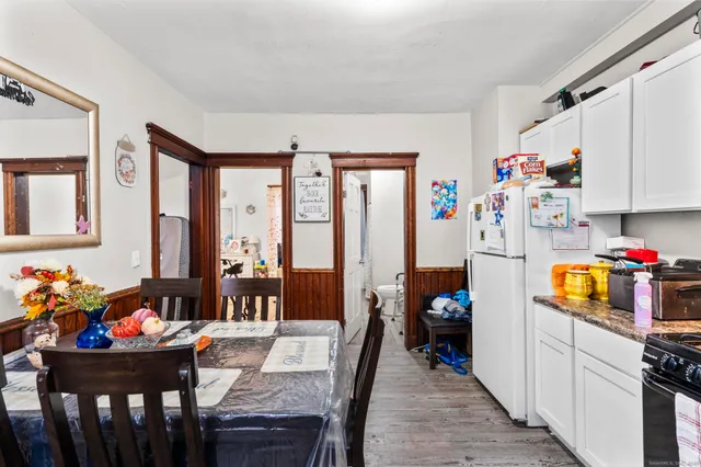 $414,900 | 1380 State Street, New Haven, CT 06511