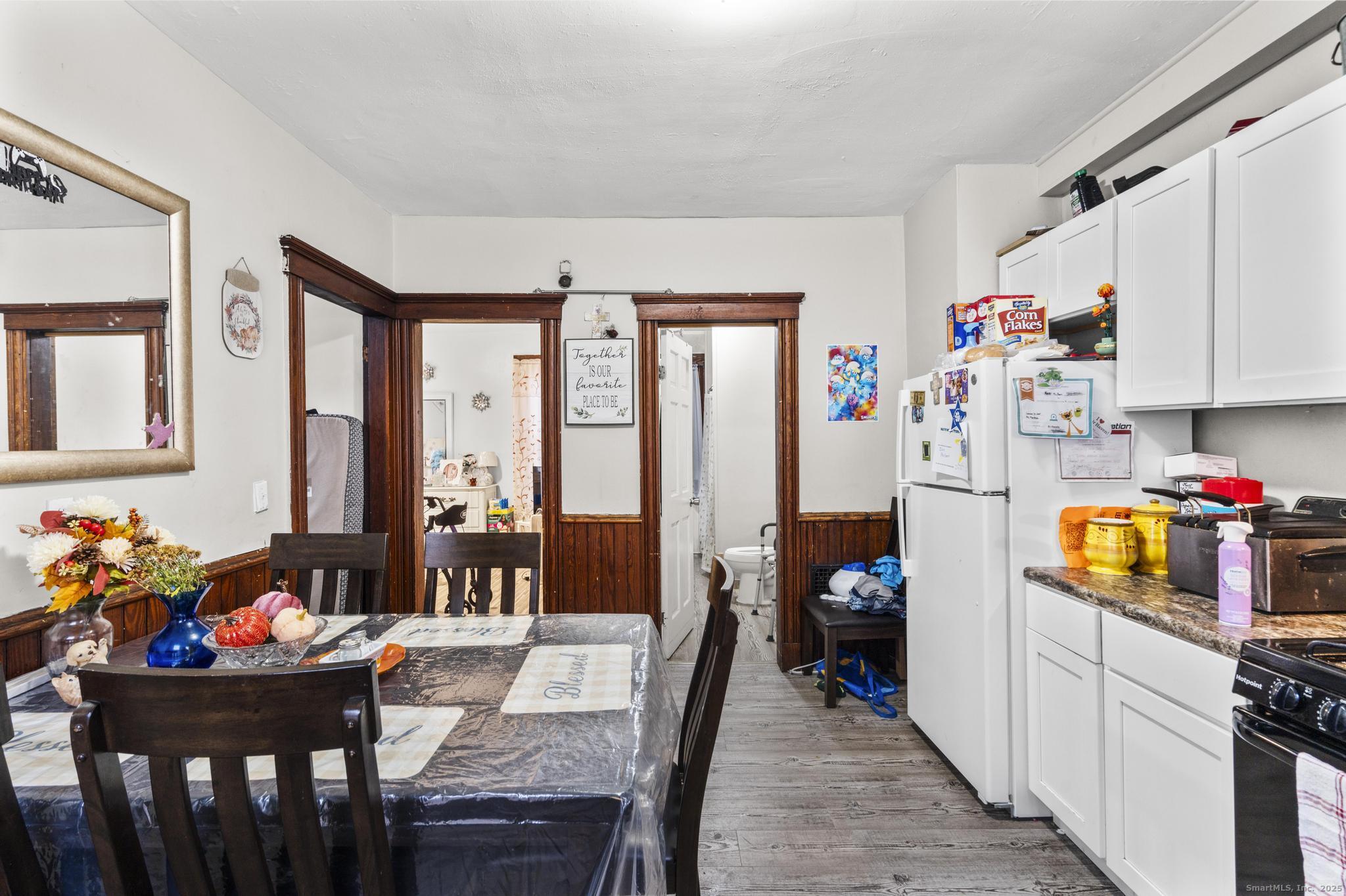 1380 State Street New Haven, CT 06511 - Photo 11 of 29