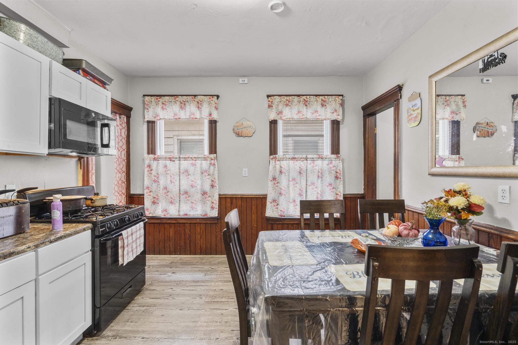 1380 State Street New Haven, CT 06511 - Photo 13 of 29