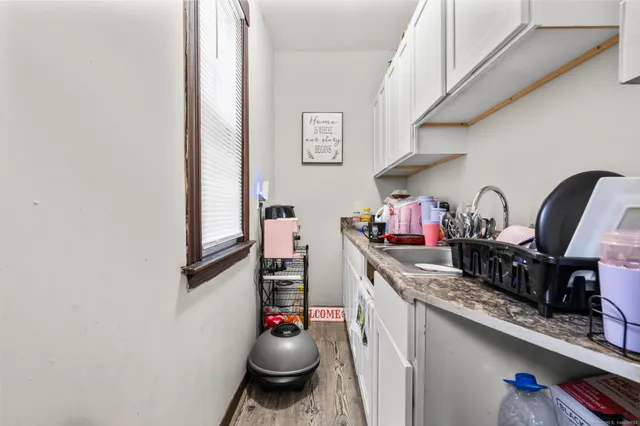 $414,900 | 1380 State Street, New Haven, CT 06511