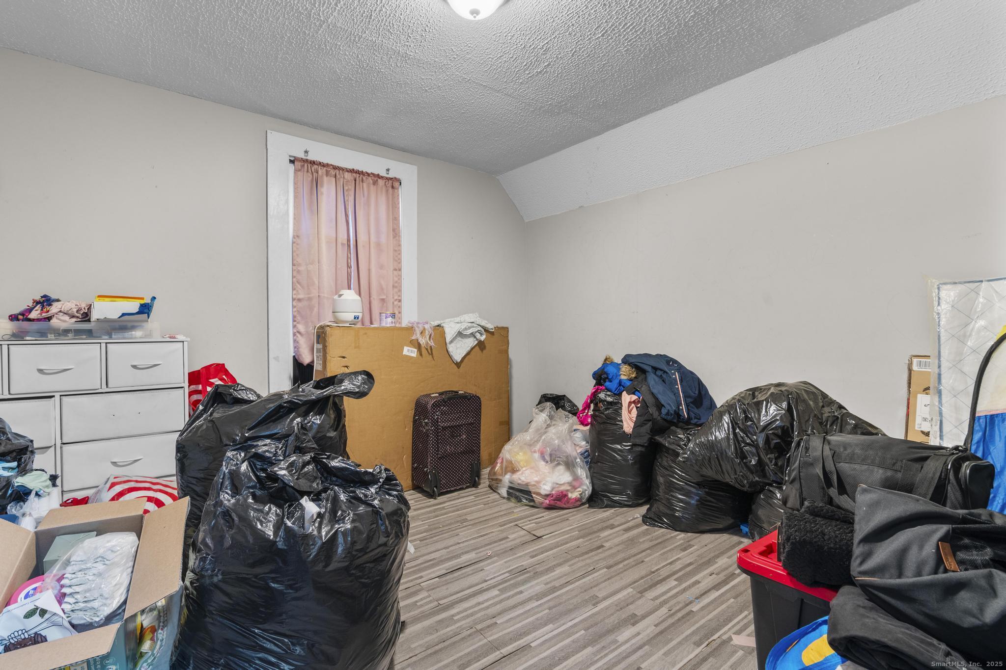 1380 State Street New Haven, CT 06511 - Photo 18 of 29