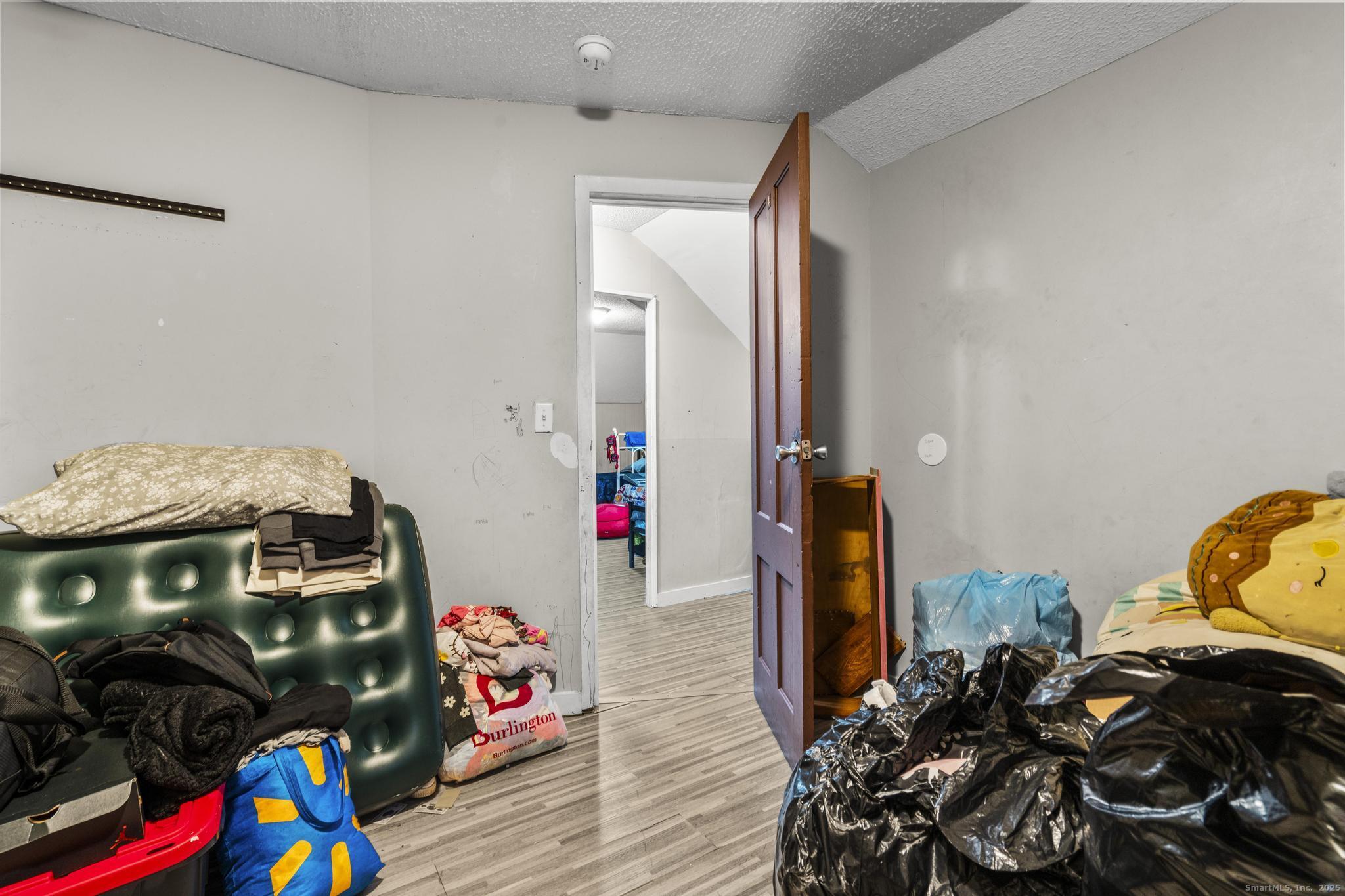 1380 State Street New Haven, CT 06511 - Photo 19 of 29