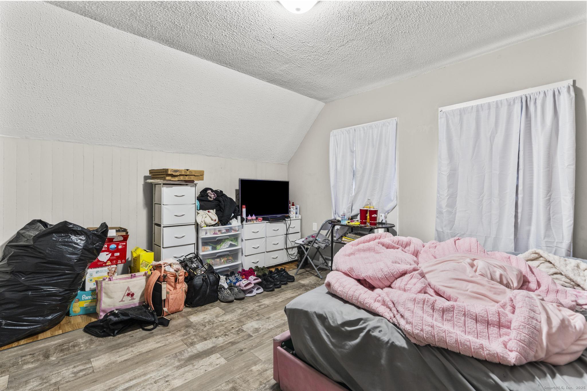 1380 State Street New Haven, CT 06511 - Photo 24 of 29