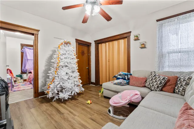 $414,900 | 1380 State Street, New Haven, CT 06511