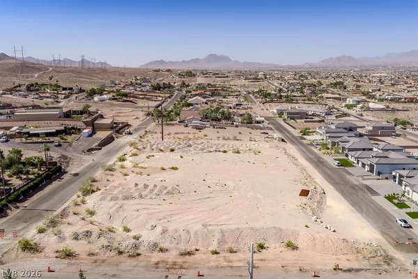 $929,000 | Tbd North Orleans Street, Henderson, NV 89015